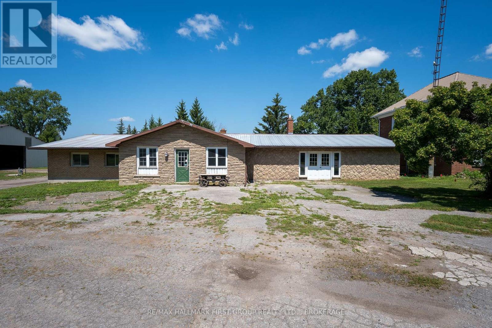 269 River Road Property Photo 15
