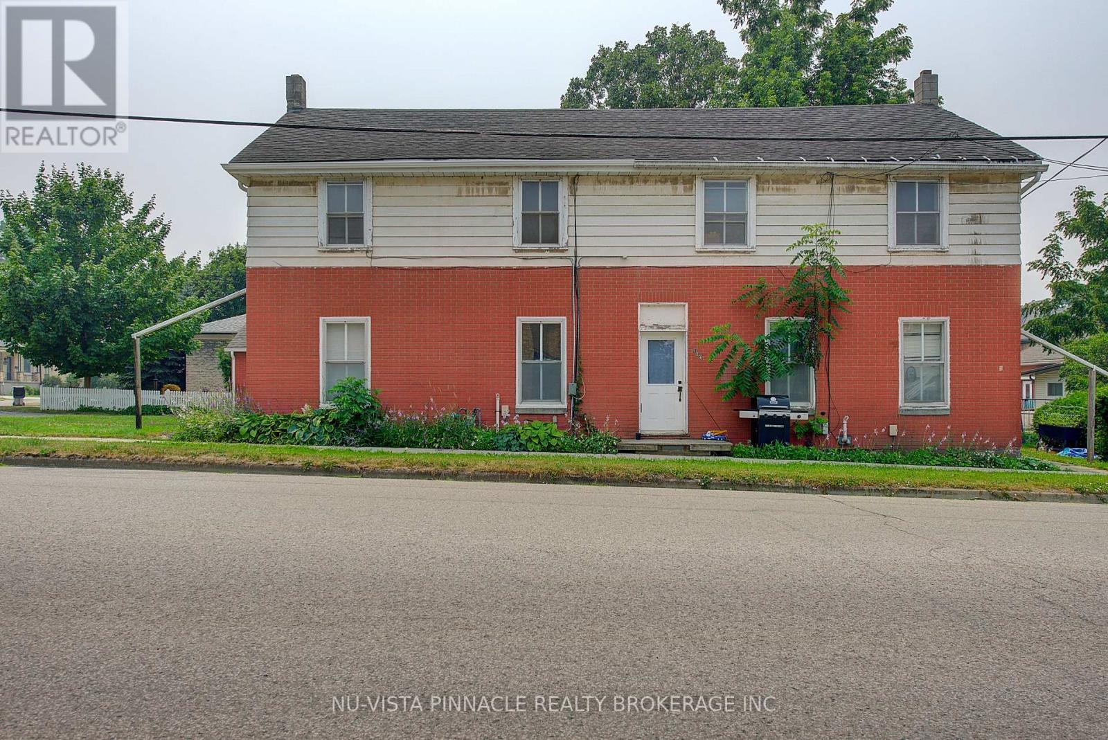 128 Park Street Property Photo 4
