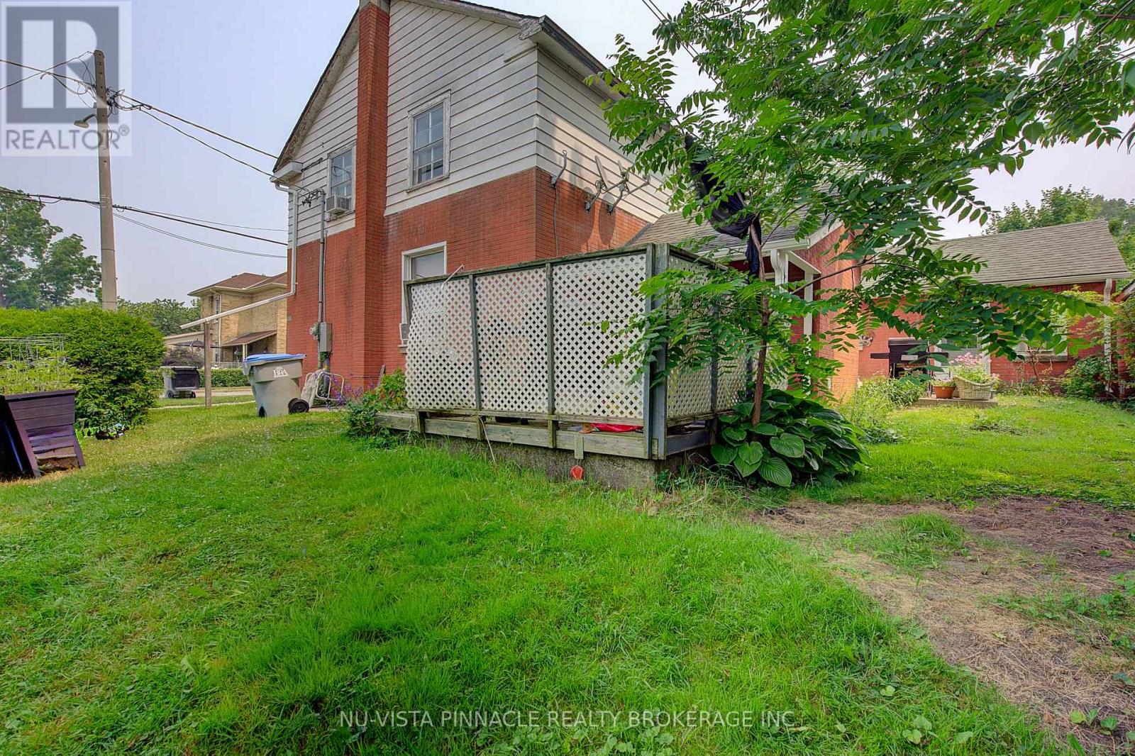 128 Park Street Property Photo 10