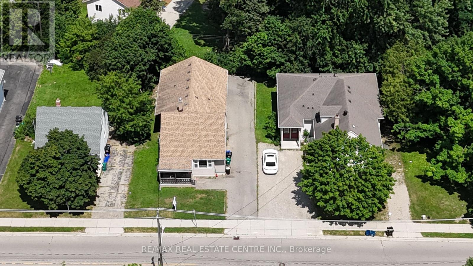 264 Hazel Street Property Photo 2