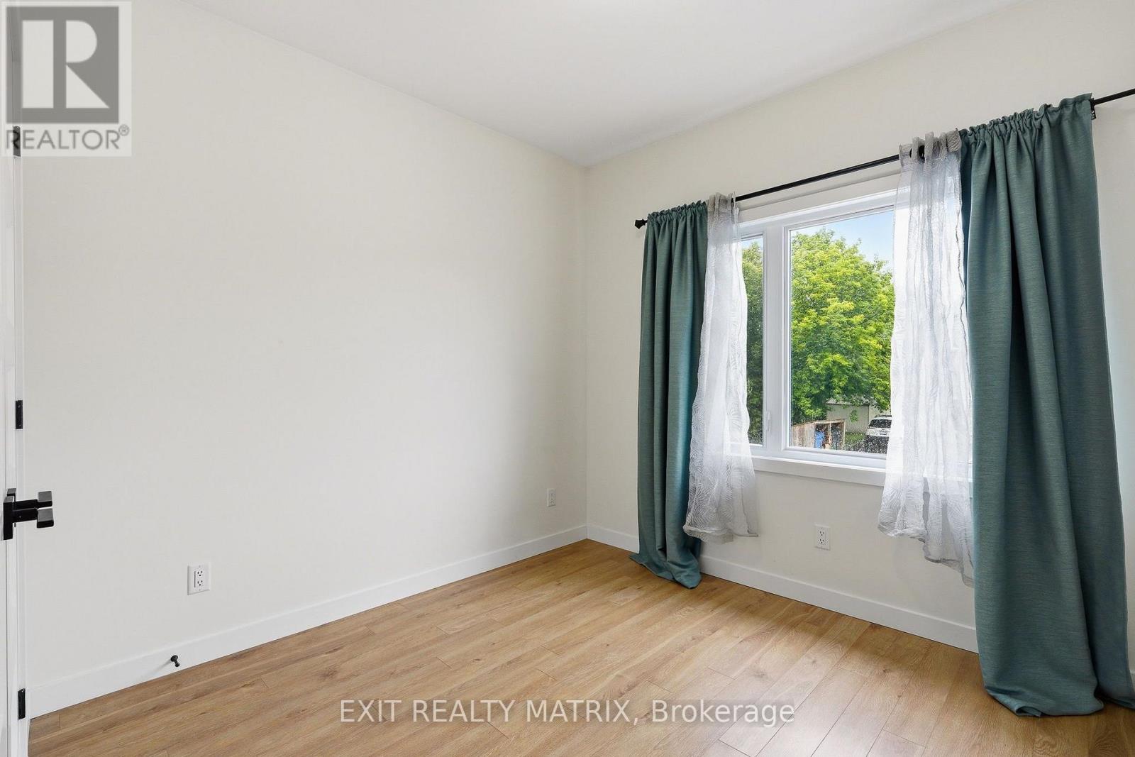 47-49 Cambridge Street Property Photo 16