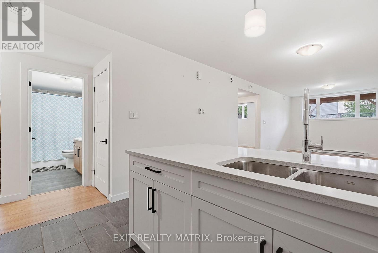 47-49 Cambridge Street Property Photo 23