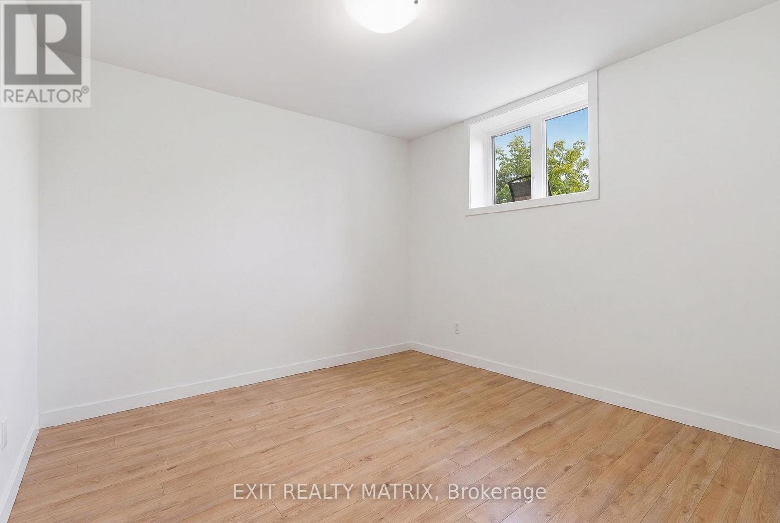47-49 Cambridge Street Property Photo 31
