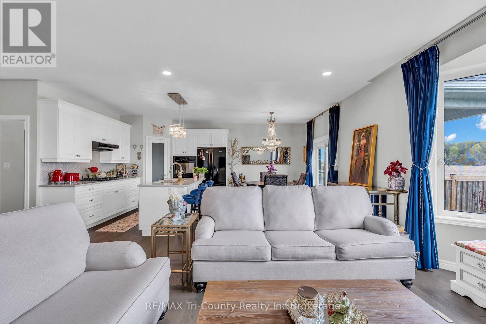 18 Crocus Avenue Property Photo 8