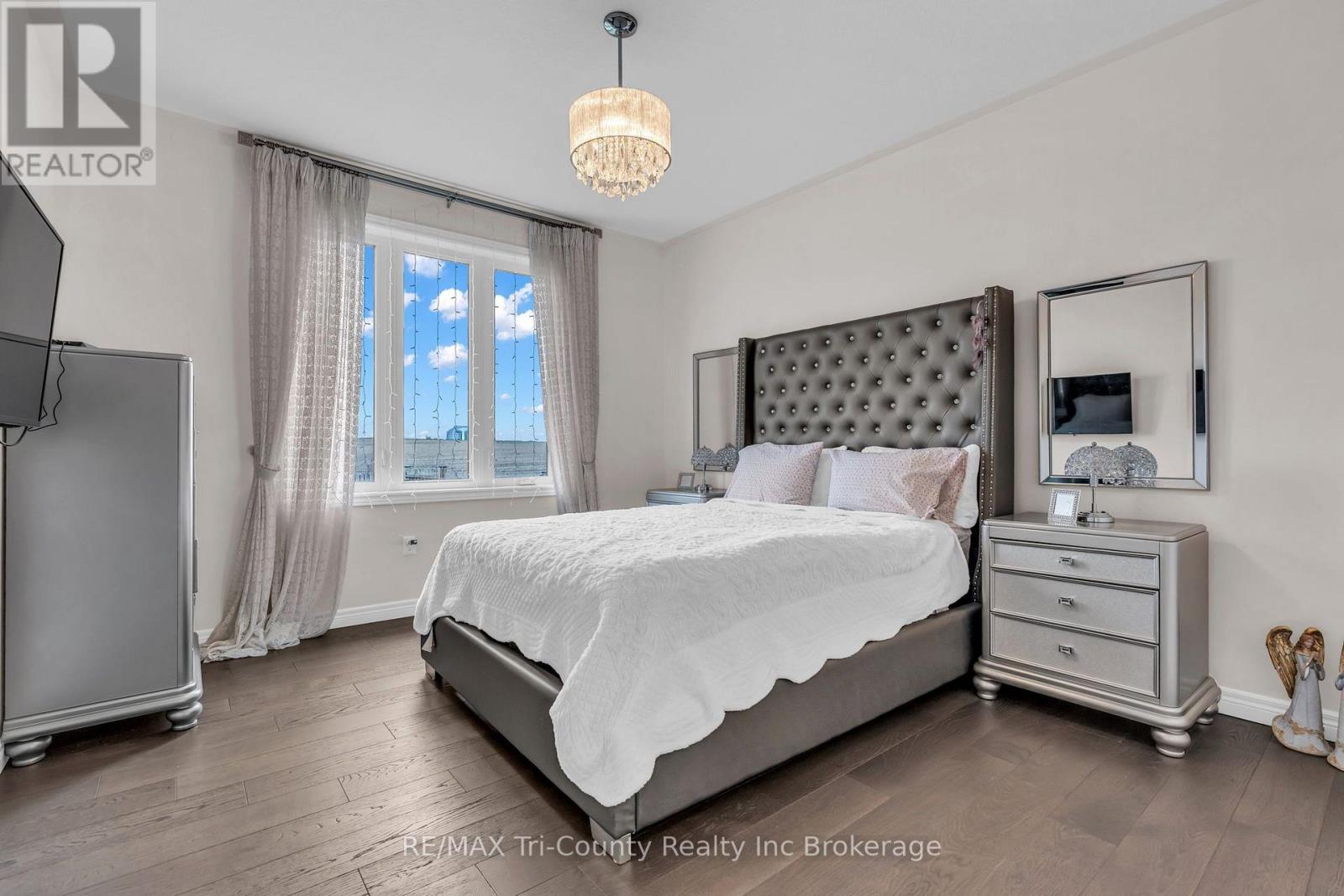 18 Crocus Avenue Property Photo 20