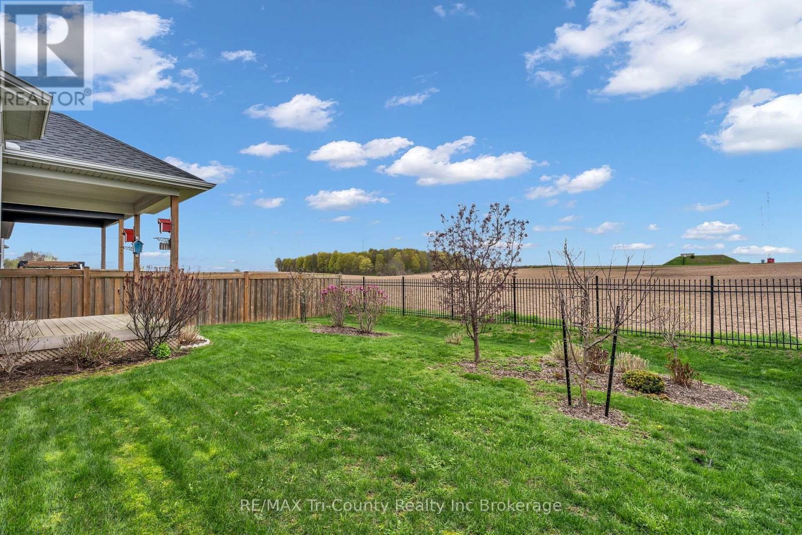 18 Crocus Avenue Property Photo 35