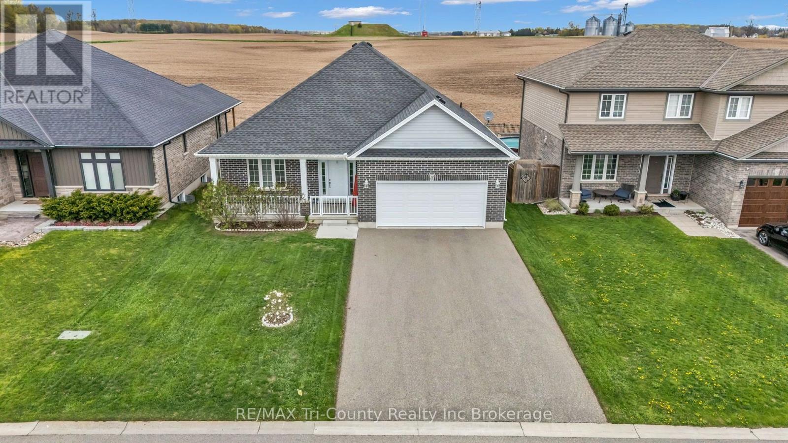 18 Crocus Avenue Property Photo 36