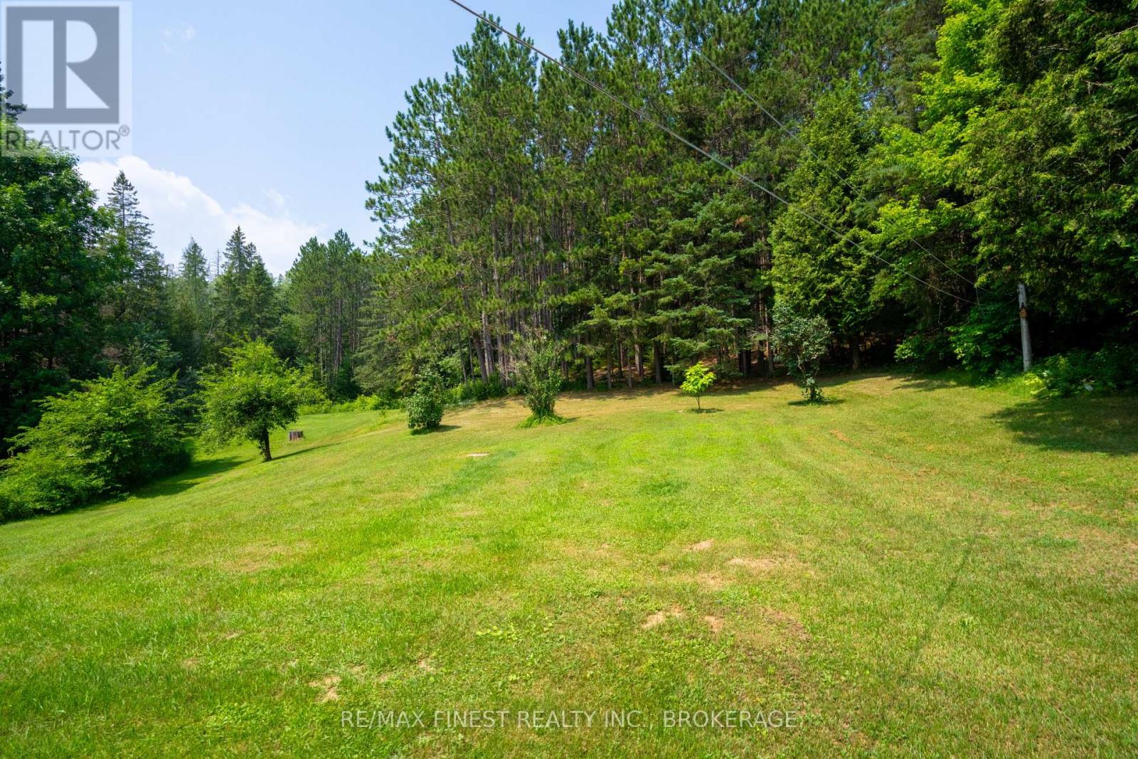 1031 James Road Property Photo 6