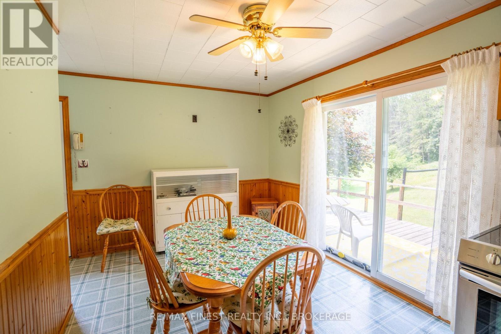 1031 James Road Property Photo 11