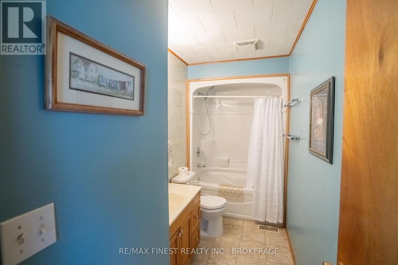 1031 James Road Property Photo 27