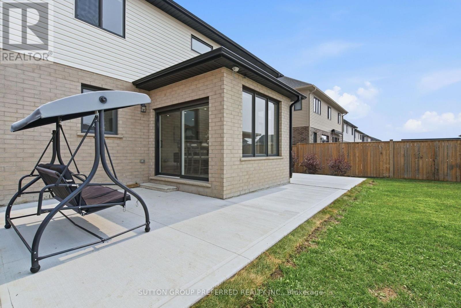19 Kaiser Lane Property Photo 40