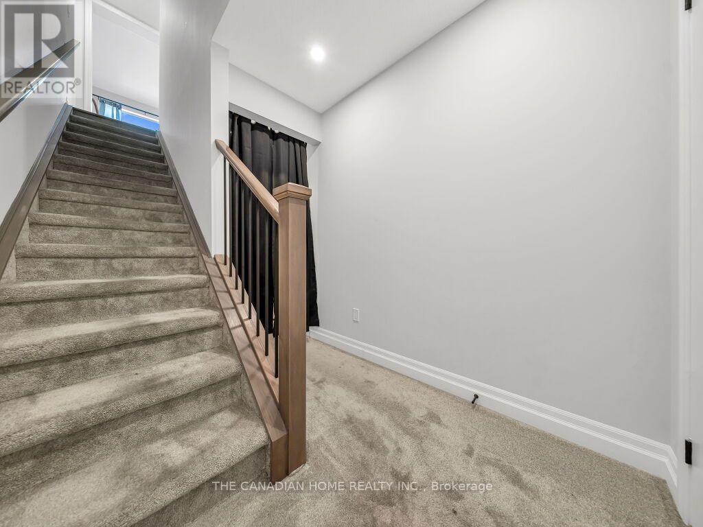51 Keba Crescent N Property Photo 34