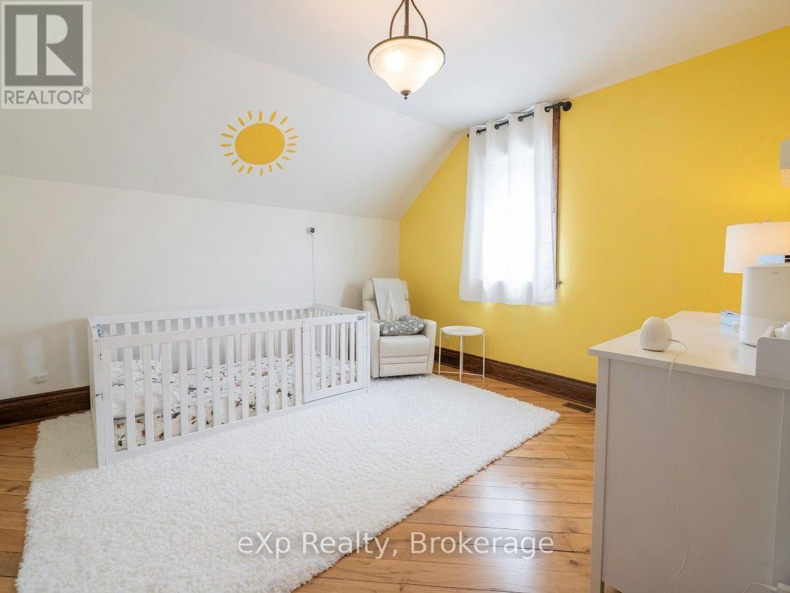 853 7th Avenue Property Photo 15