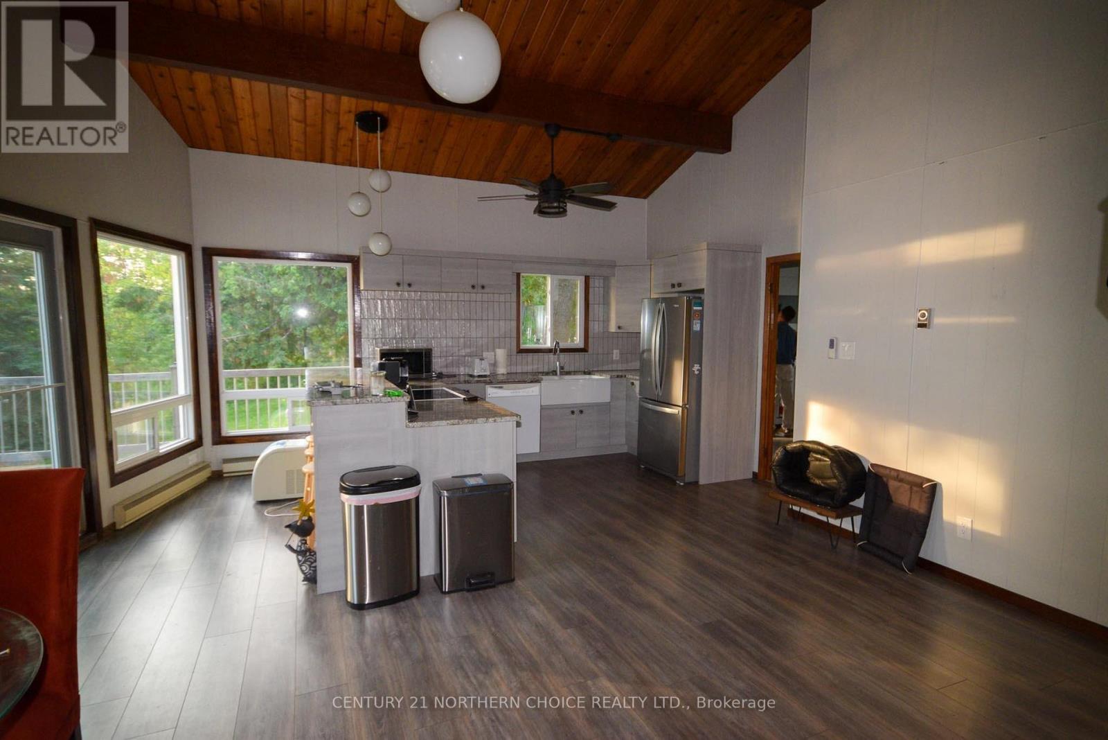 75 Black Bear Road Property Photo 9