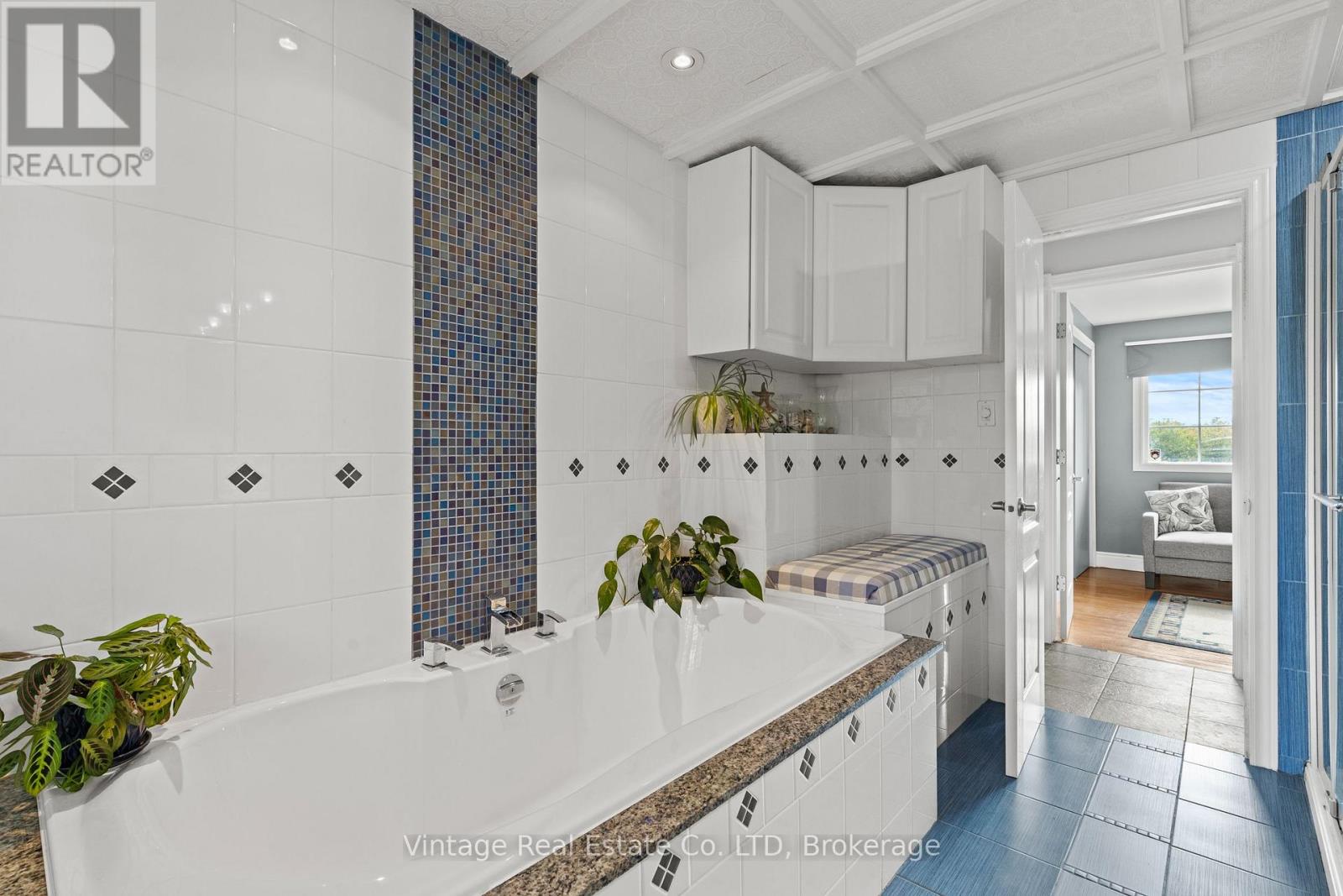 1841 Sunset Lane Property Photo 15