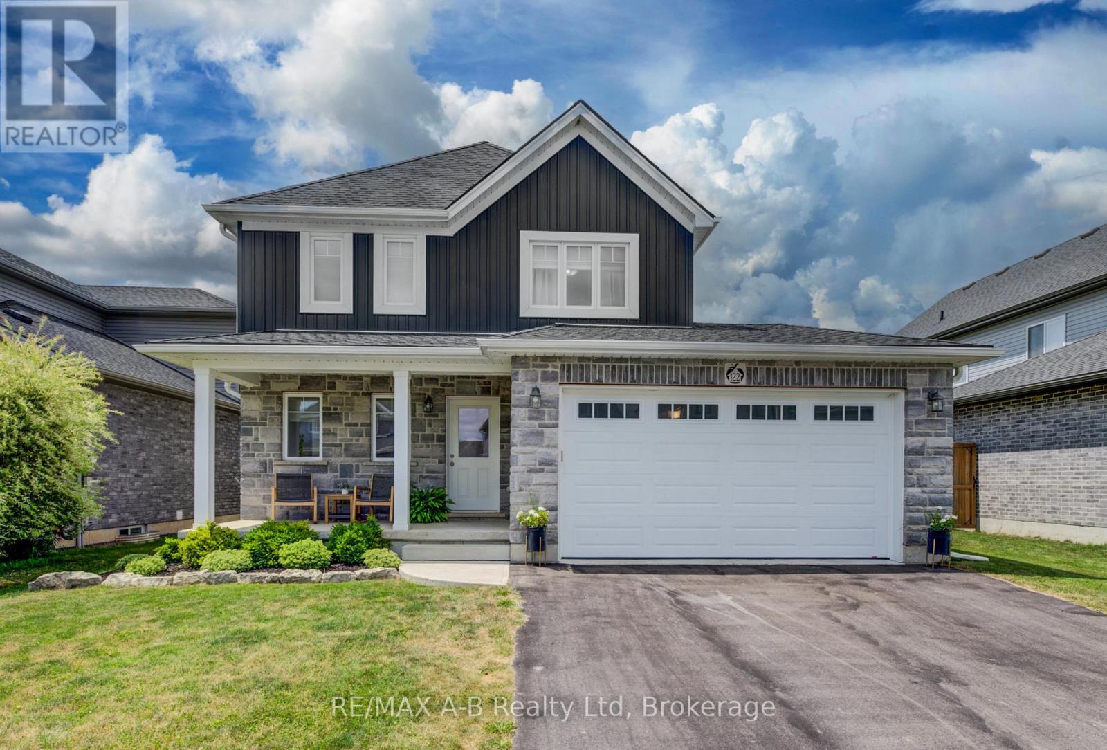 122 HALLIDAY DRIVE