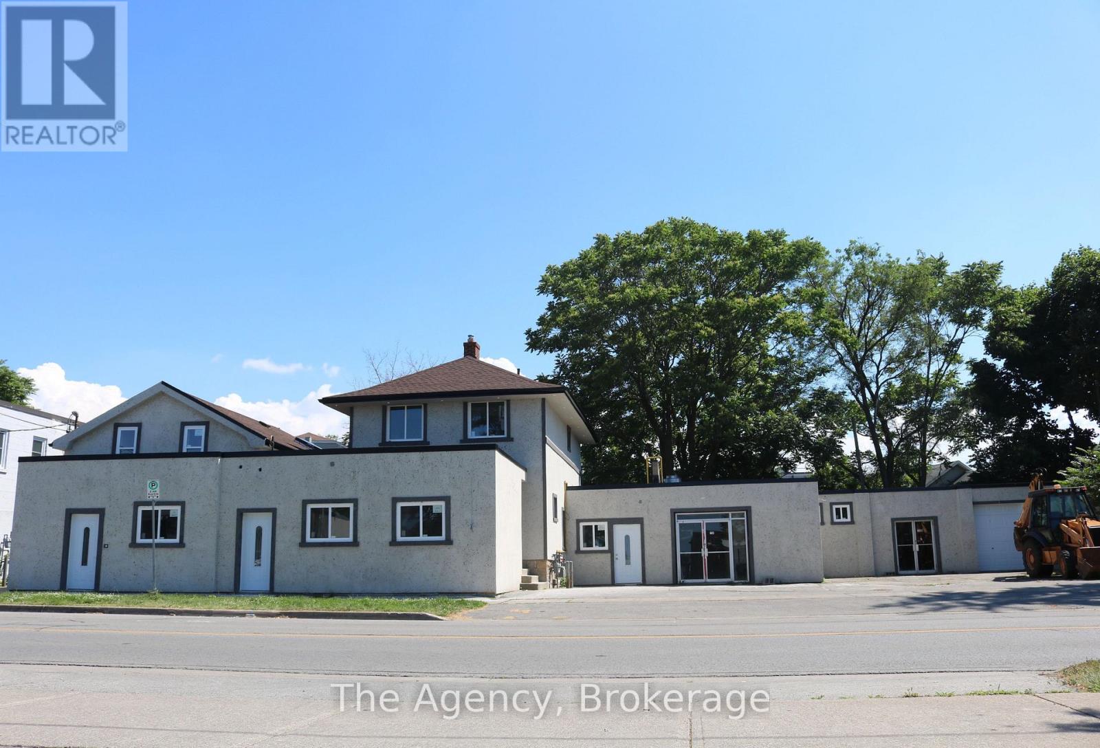 194 CHURCH STREET Property Photo 1