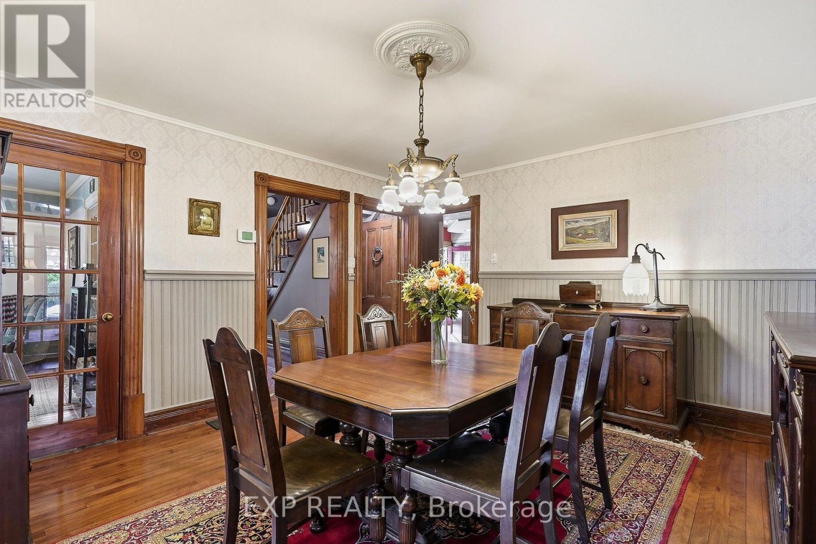 702 Dollard Street Property Photo 16