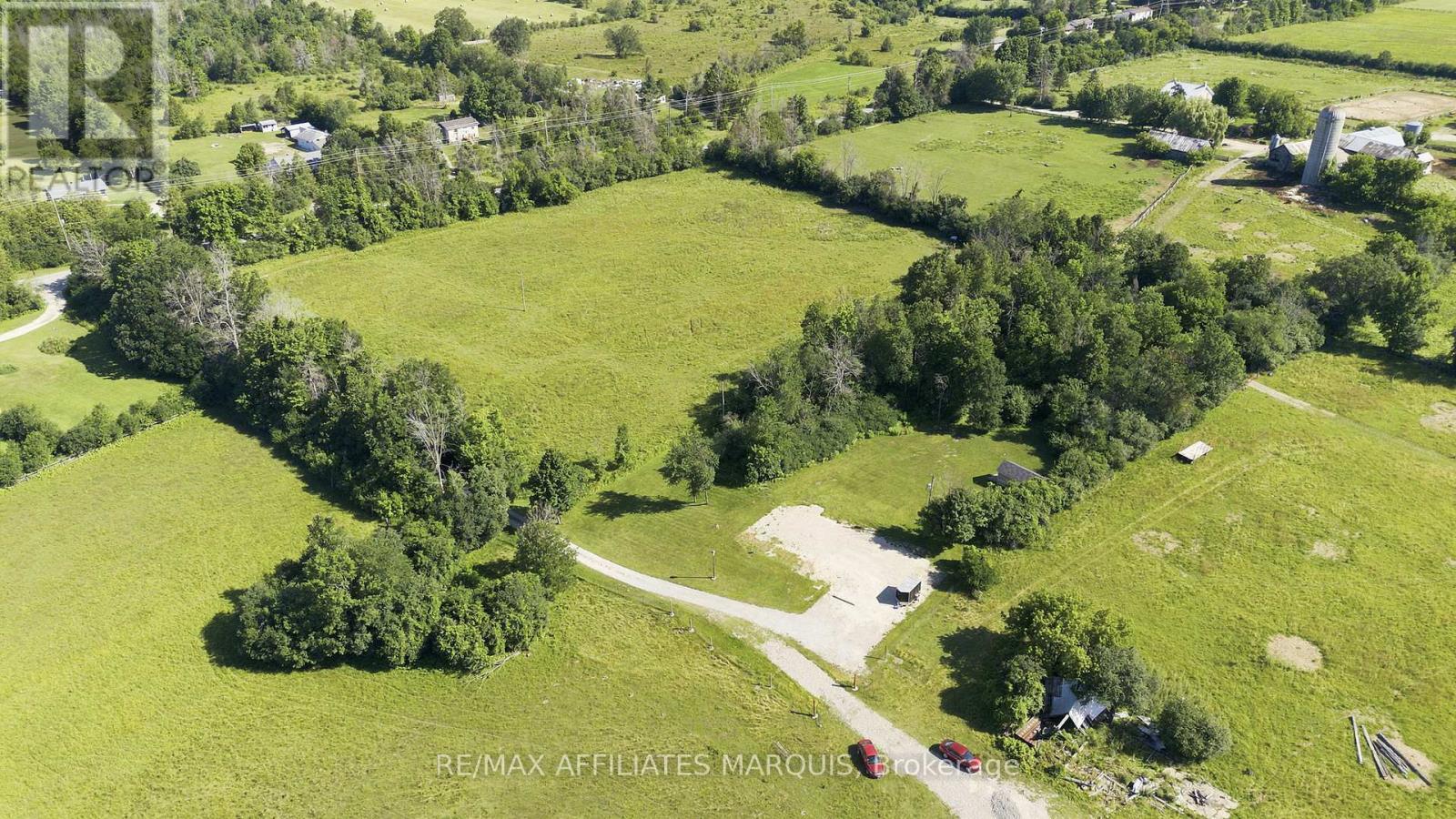 1221 Drummond Concession 1 Road Property Photo 5