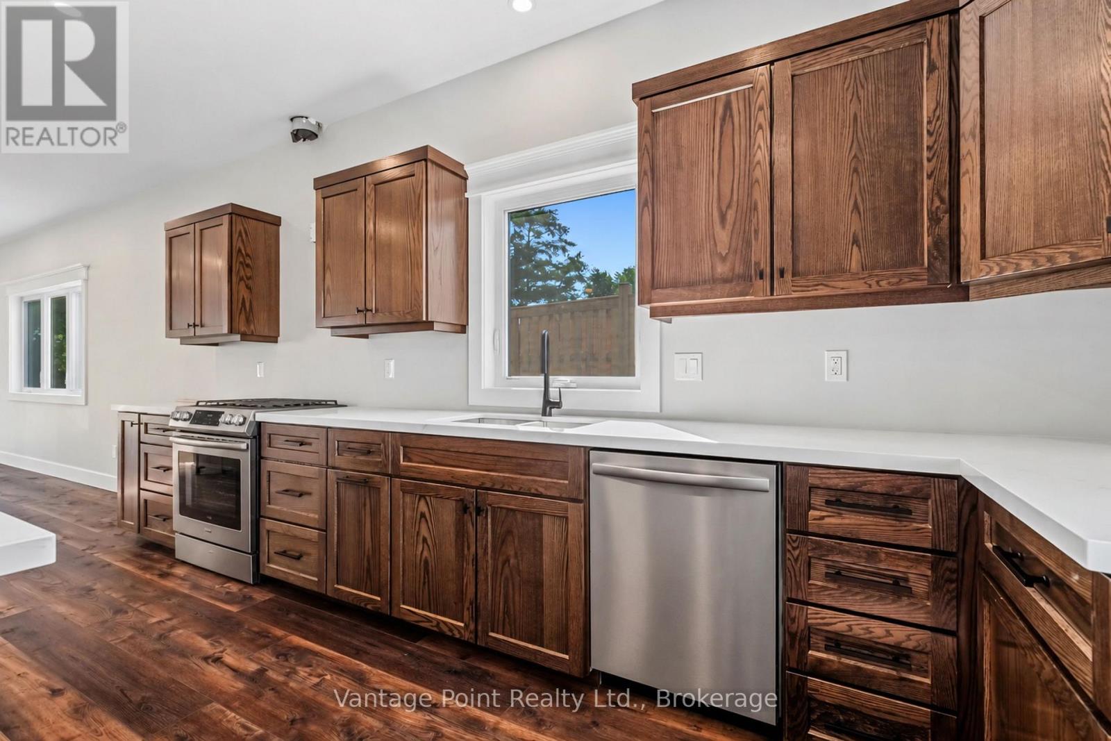 107 Toronto Road Property Photo 12