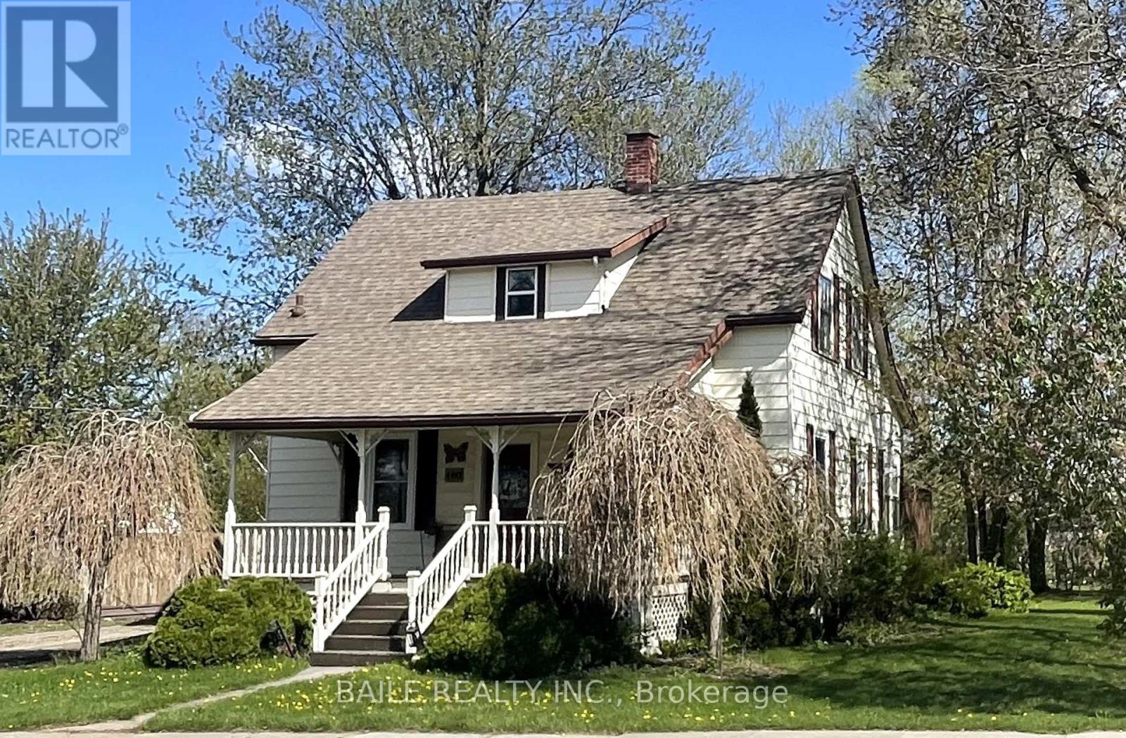 489 Rachel Street Property Photo 1