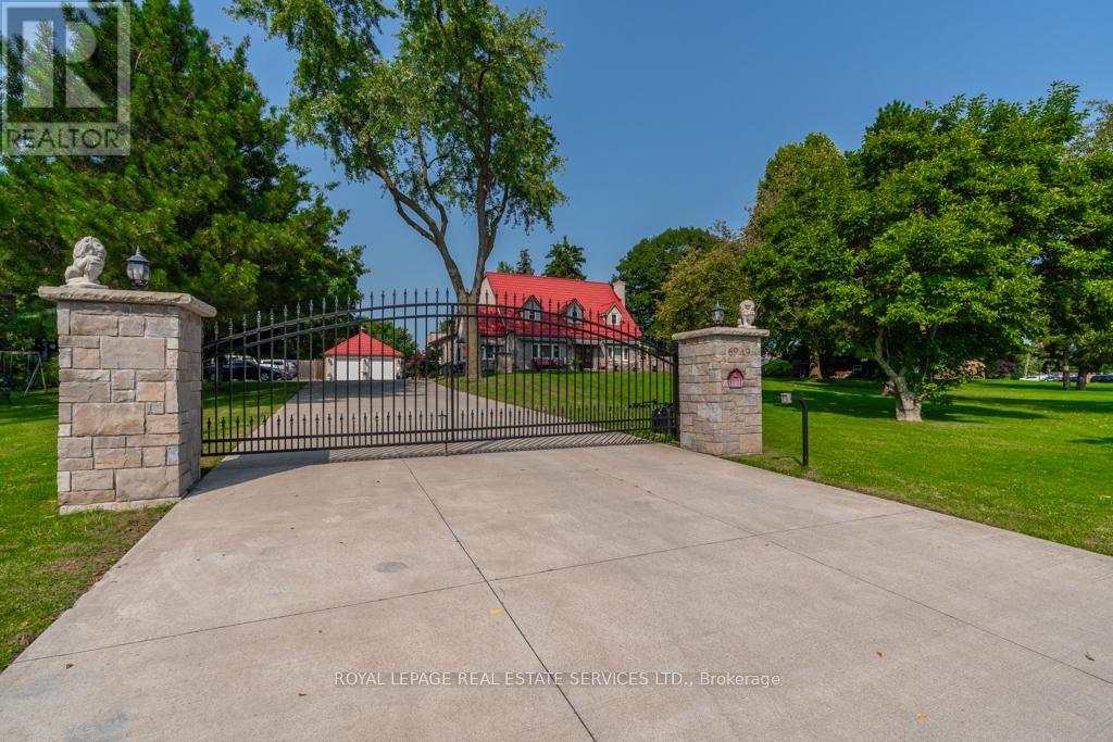 6949 Thorold Stone Road Property Photo 7