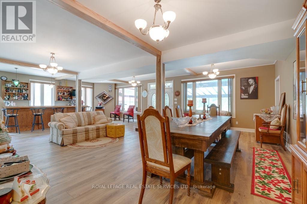 6949 Thorold Stone Road Property Photo 24