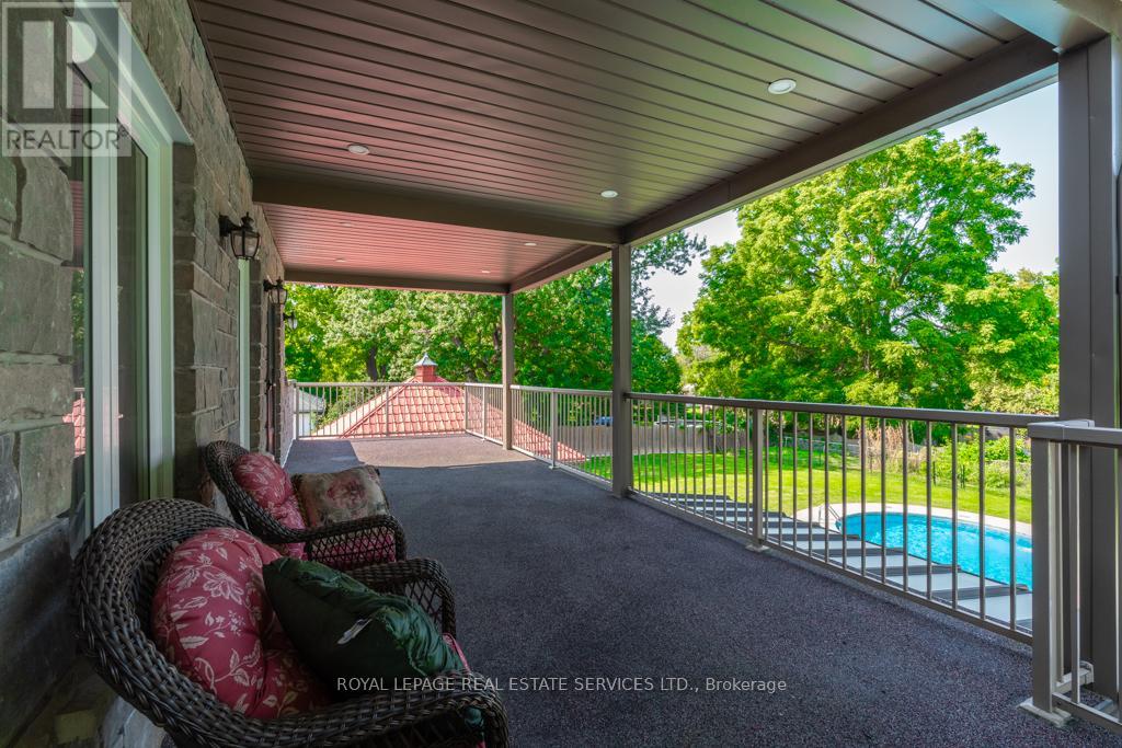 6949 Thorold Stone Road Property Photo 33