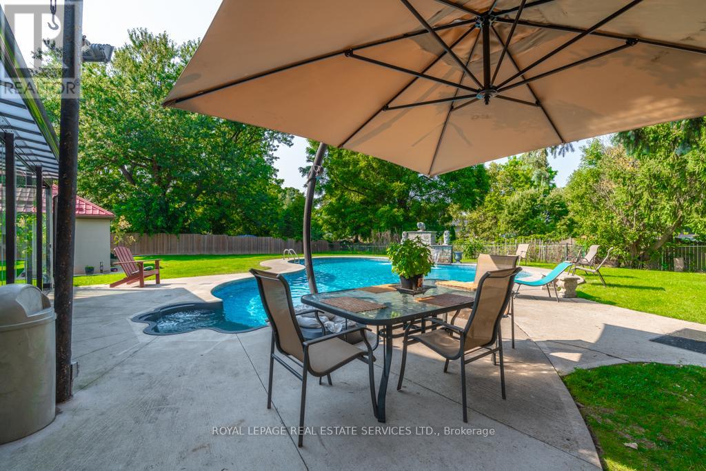 6949 Thorold Stone Road Property Photo 38