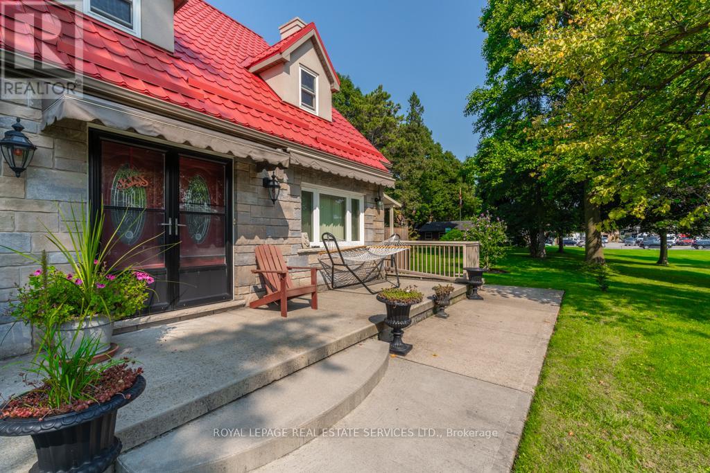 6949 Thorold Stone Road Property Photo 48