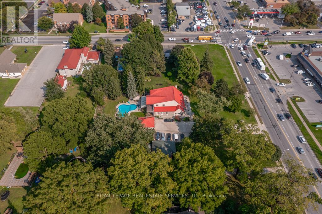 6949 Thorold Stone Road Property Photo 49