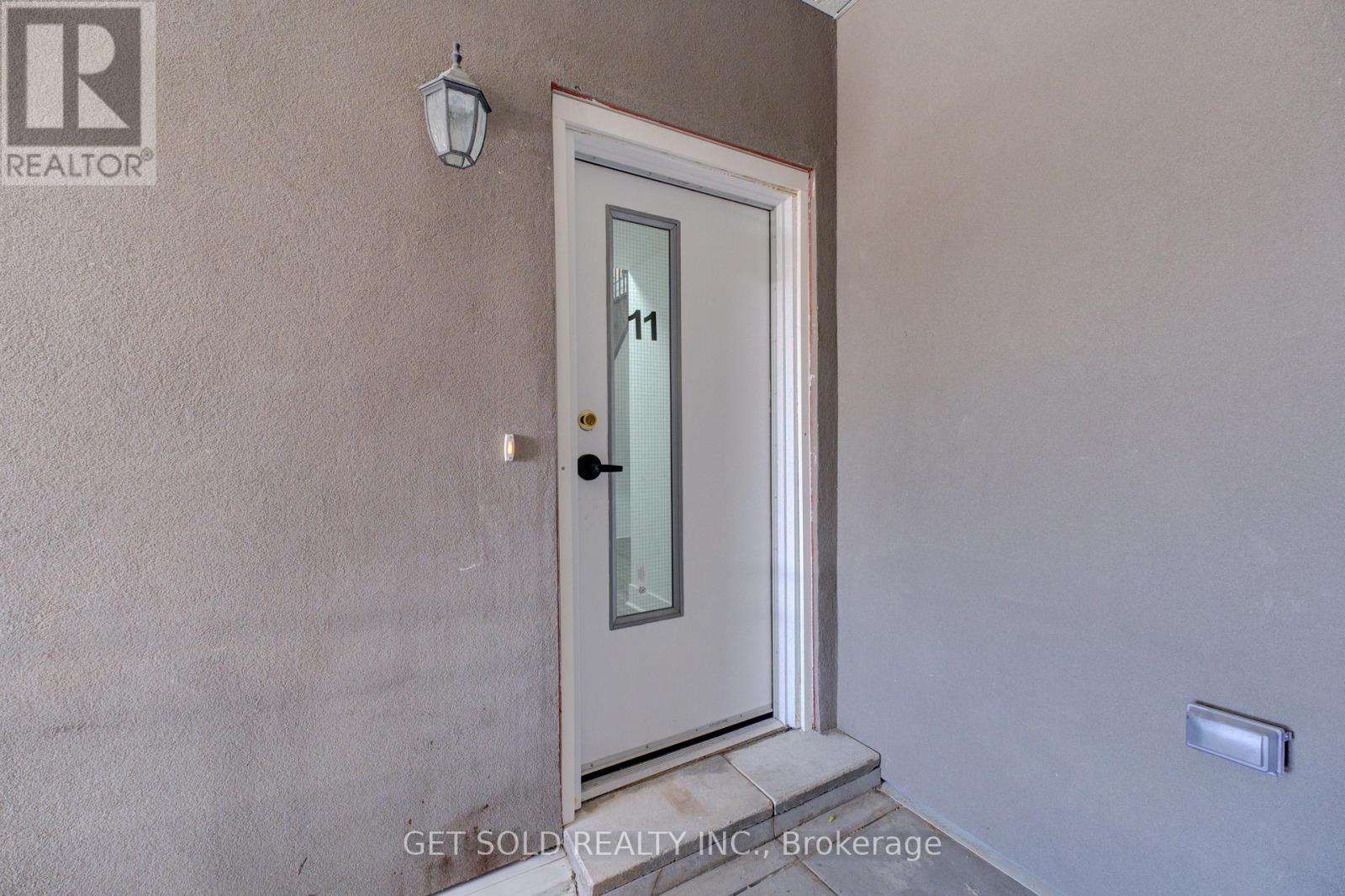11 - 6701 Thorold Stone Road Property Photo 2