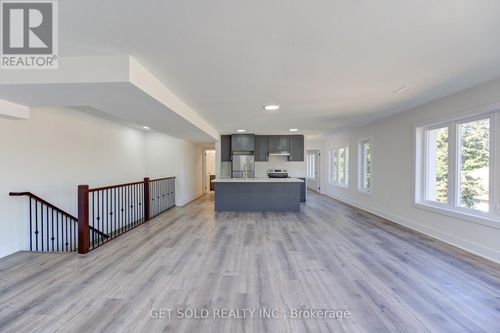 11 - 6701 Thorold Stone Road Property Photo 6