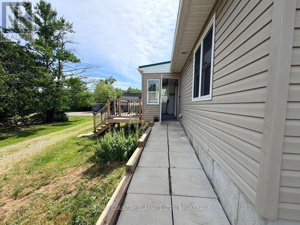 10131 Highway 41 Property Photo 24