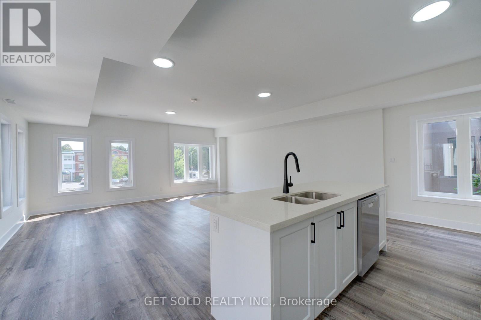 13 - 6701 Thorold Stone Road Property Photo 1