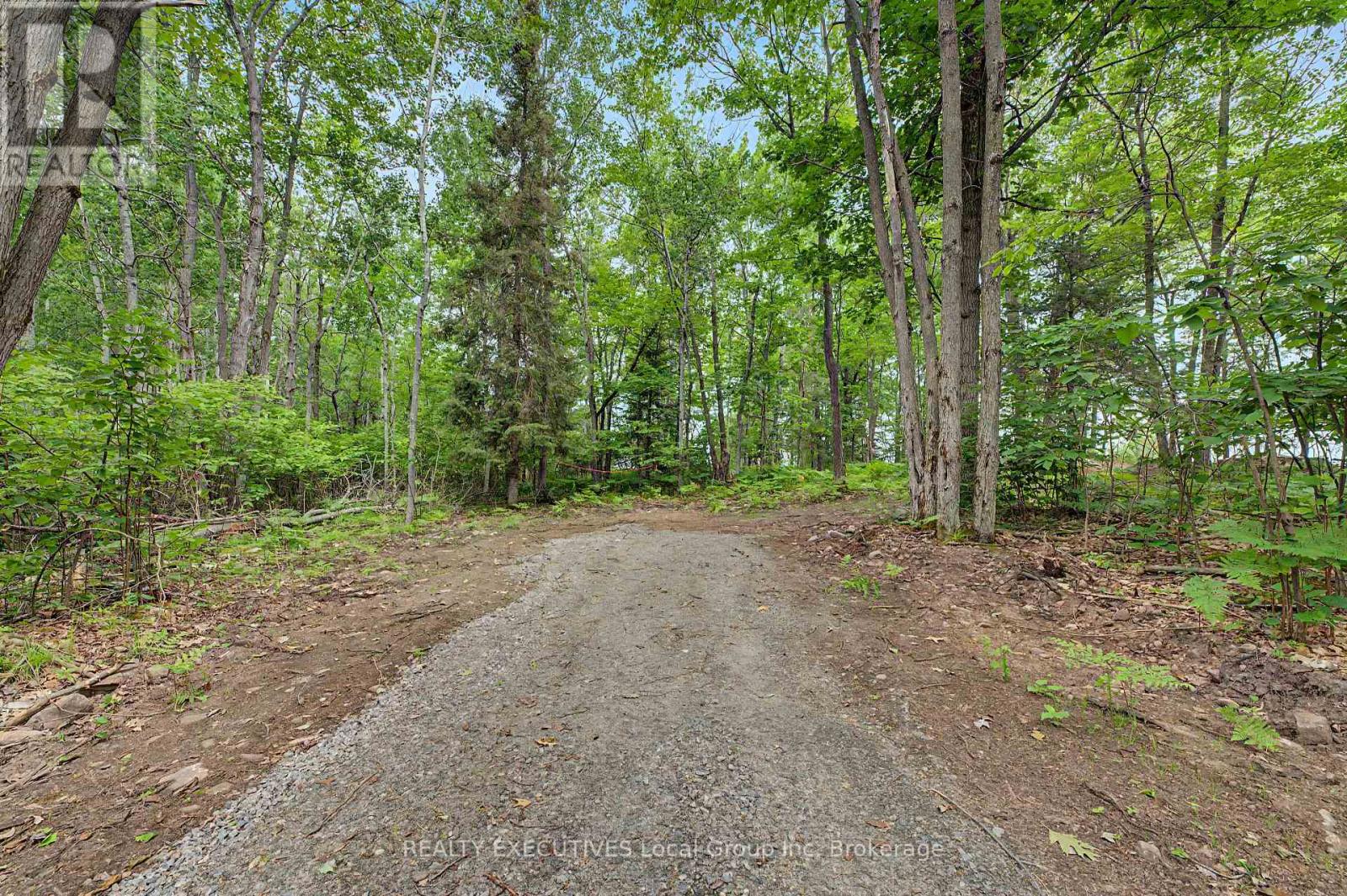 672 Tillicum Bay Road Property Photo 8
