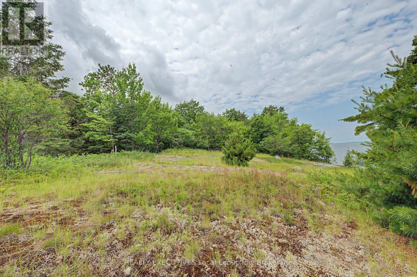 672 Tillicum Bay Road Property Photo 13