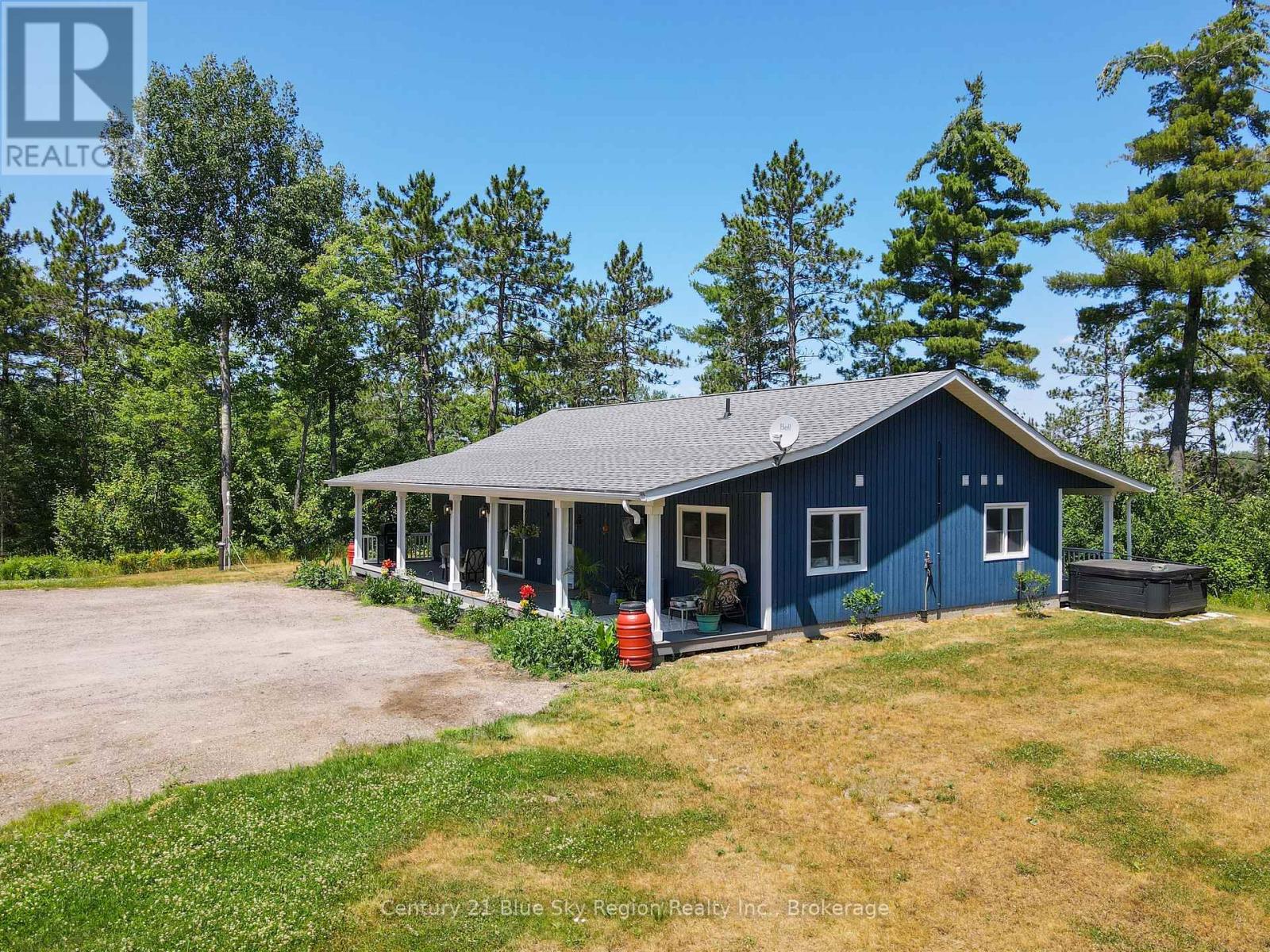 649 Hazel Glen Road Property Photo 2