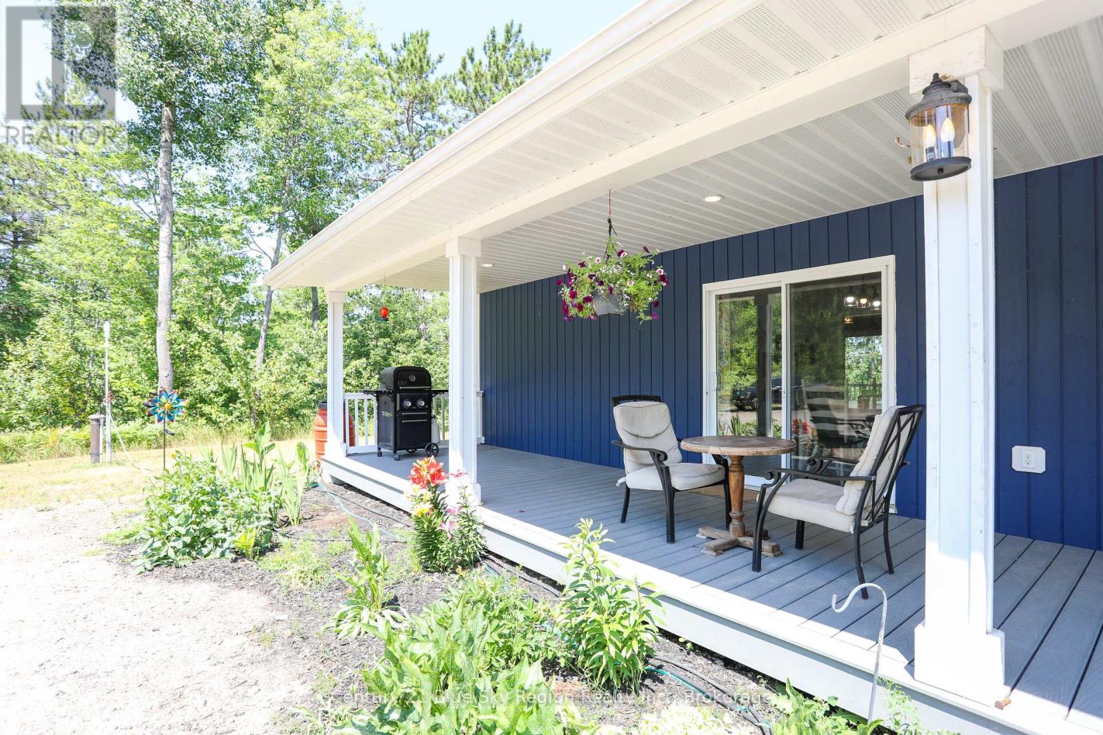 649 Hazel Glen Road Property Photo 8