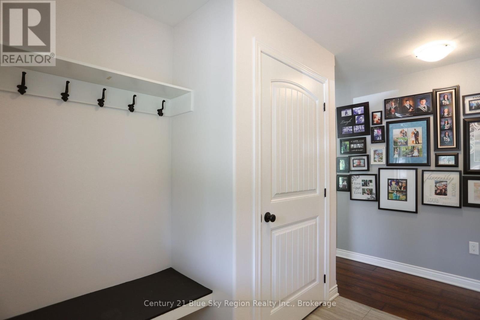 649 Hazel Glen Road Property Photo 10