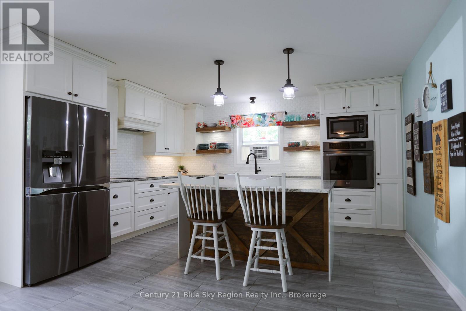 649 Hazel Glen Road Property Photo 12