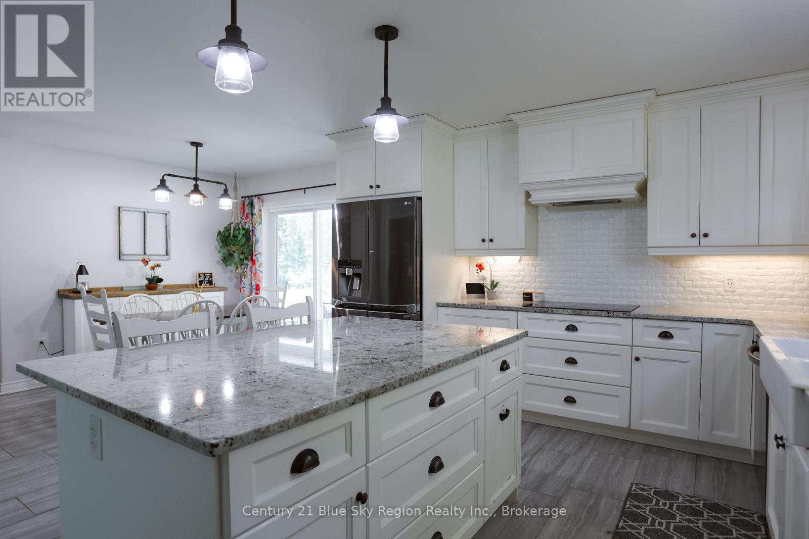 649 Hazel Glen Road Property Photo 13