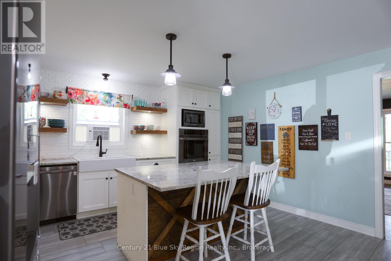649 Hazel Glen Road Property Photo 14
