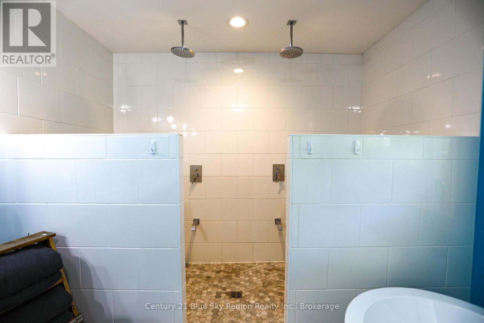 649 Hazel Glen Road Property Photo 37