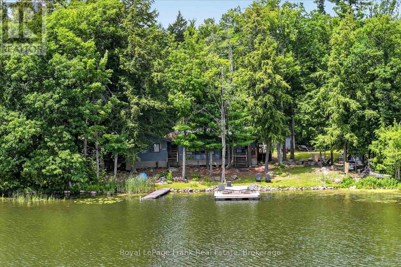 442 Island 7 Stoney Lake Property Photo 9