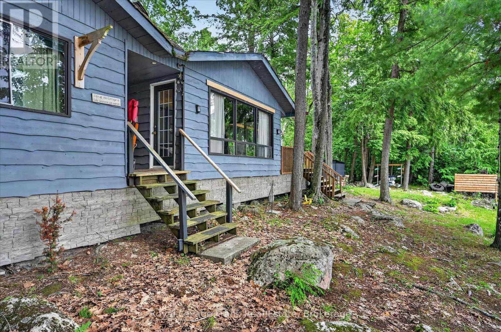 442 Island 7 Stoney Lake Property Photo 28