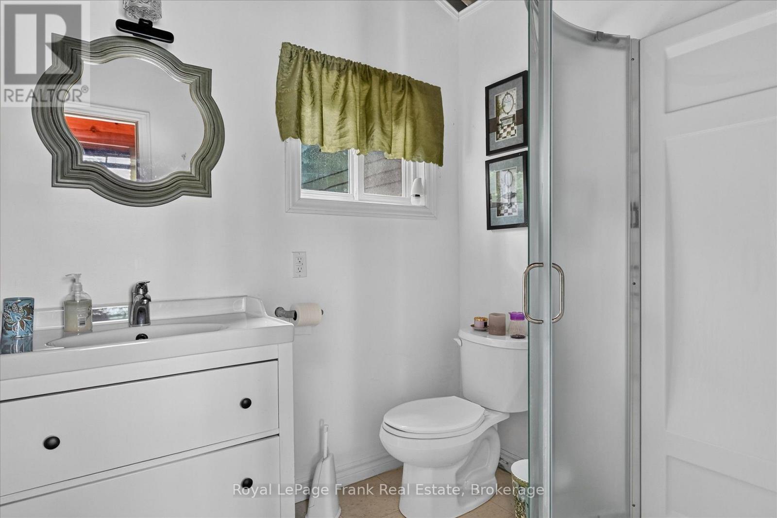 442 Island 7 Stoney Lake Property Photo 37