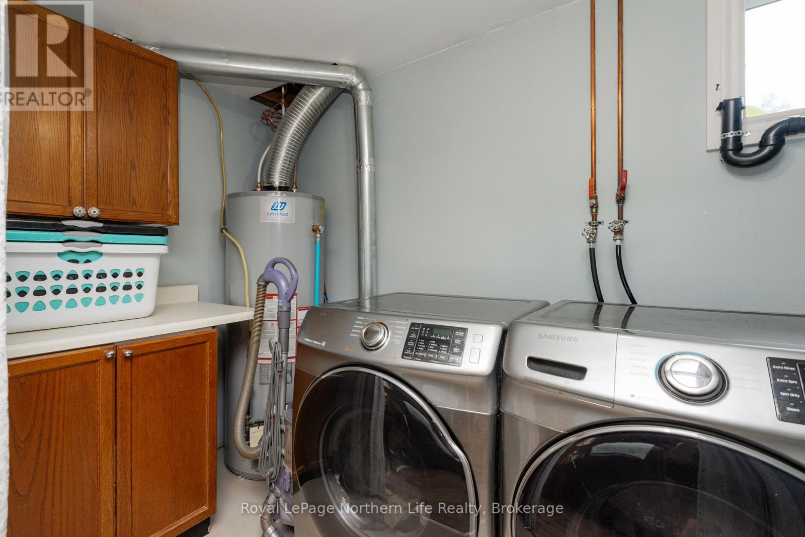989 Pioneer Road Property Photo 33