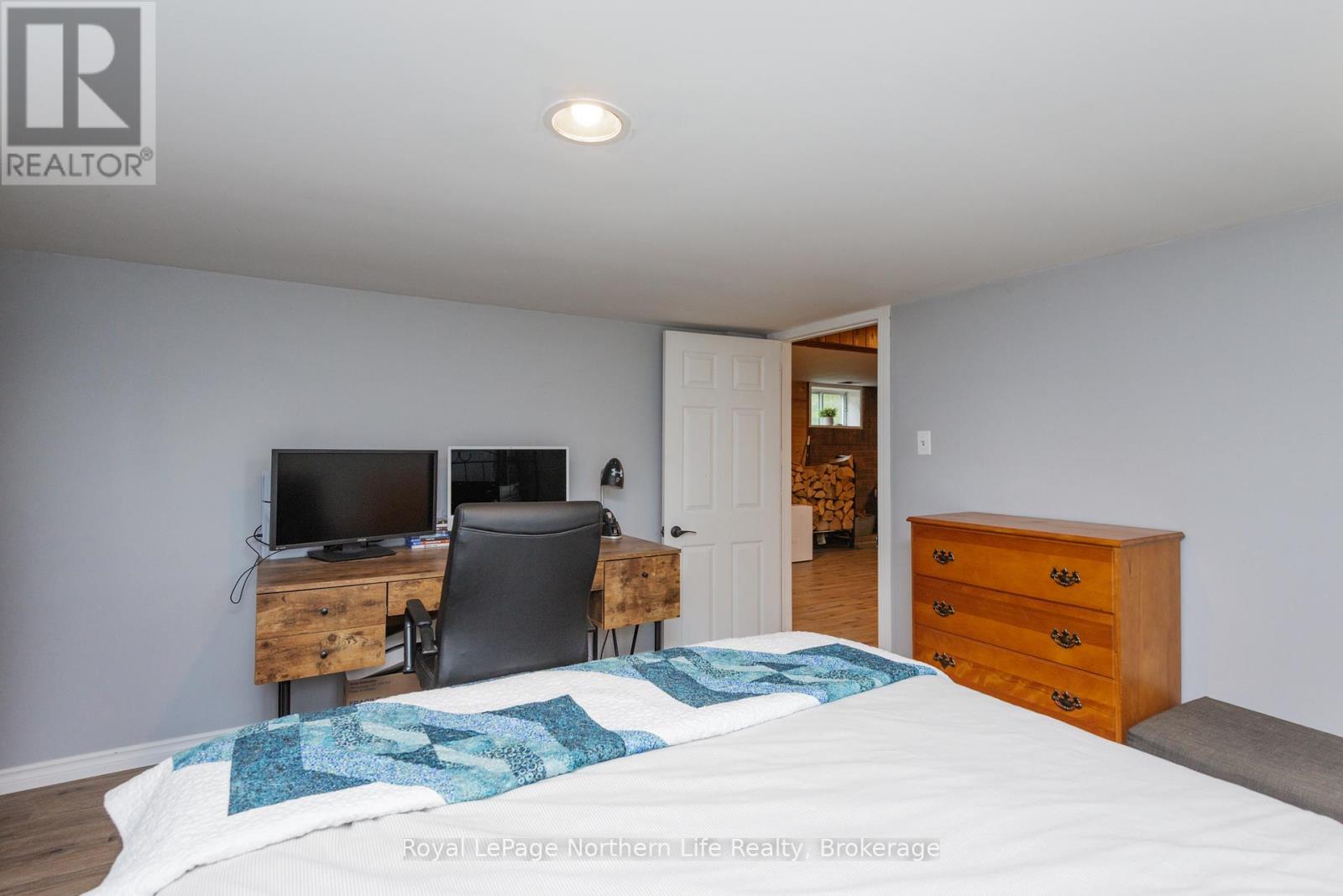989 Pioneer Road Property Photo 35