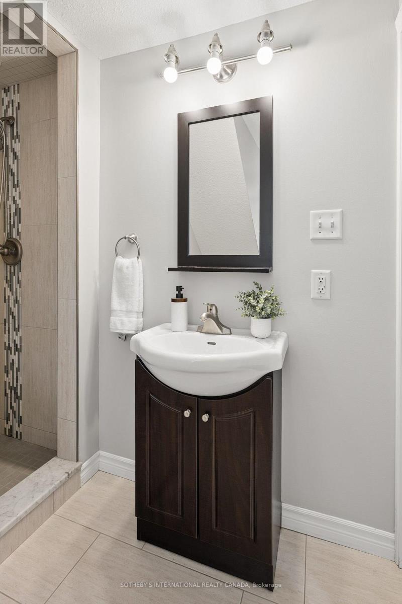 19 Mary Street Property Photo 10
